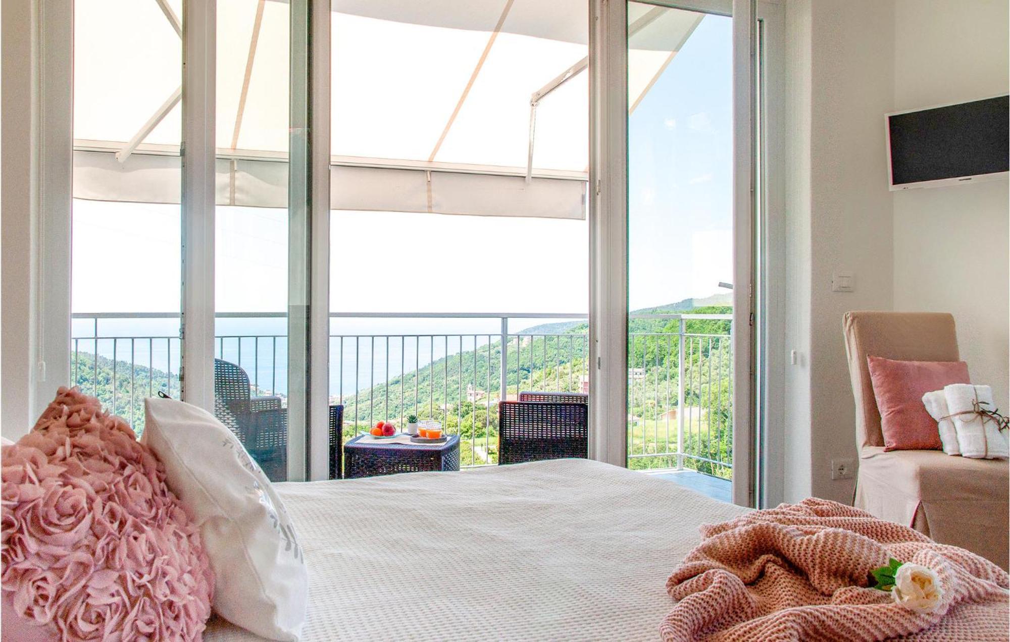 Amazing Apartment In Moneglia With House Sea View 外观 照片