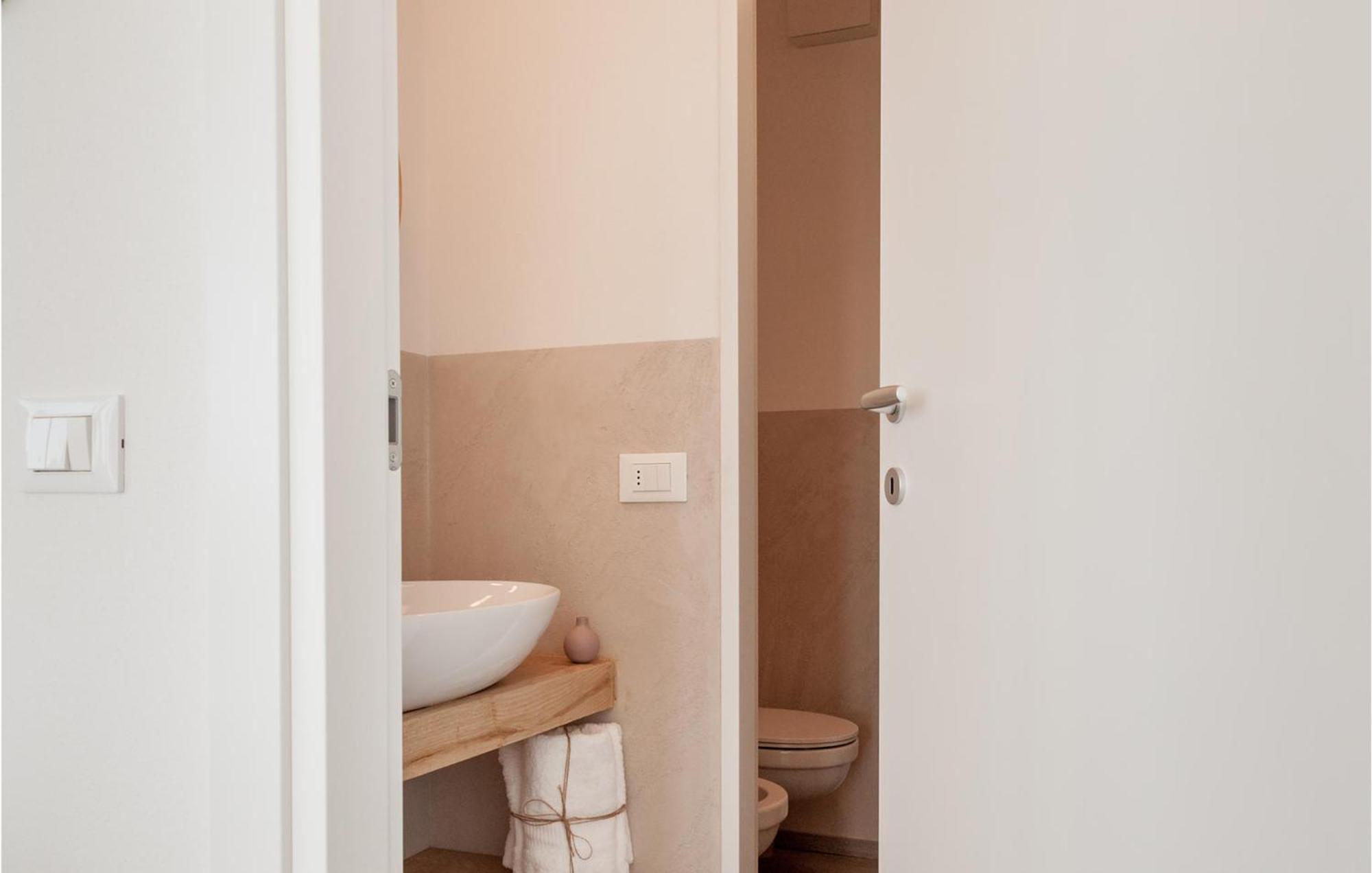 Amazing Apartment In Moneglia With House Sea View 外观 照片