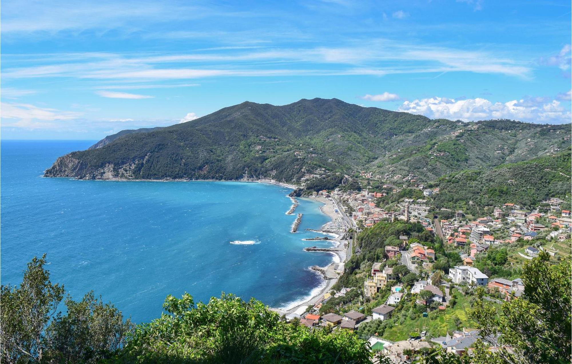 Amazing Apartment In Moneglia With House Sea View 外观 照片
